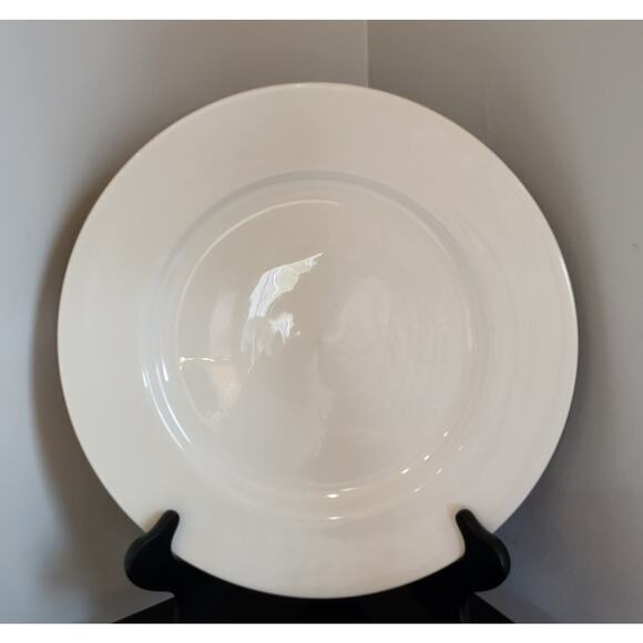 Pier 1 White New Essentials Classic Rimmed Dinner Plates (Set of 4) - Picture 1 of 8